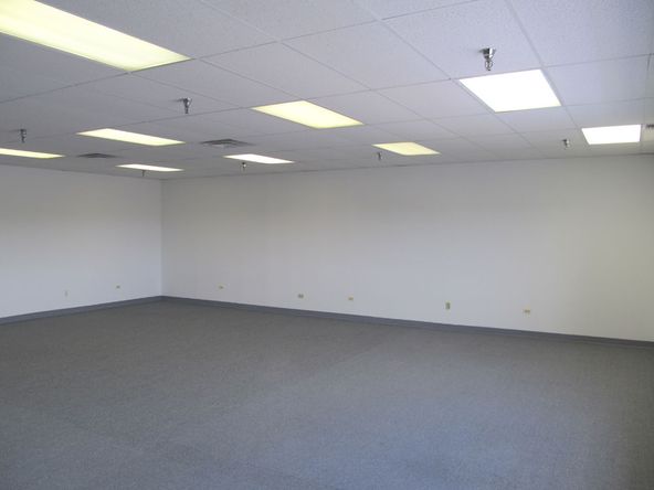 Suite 622 B